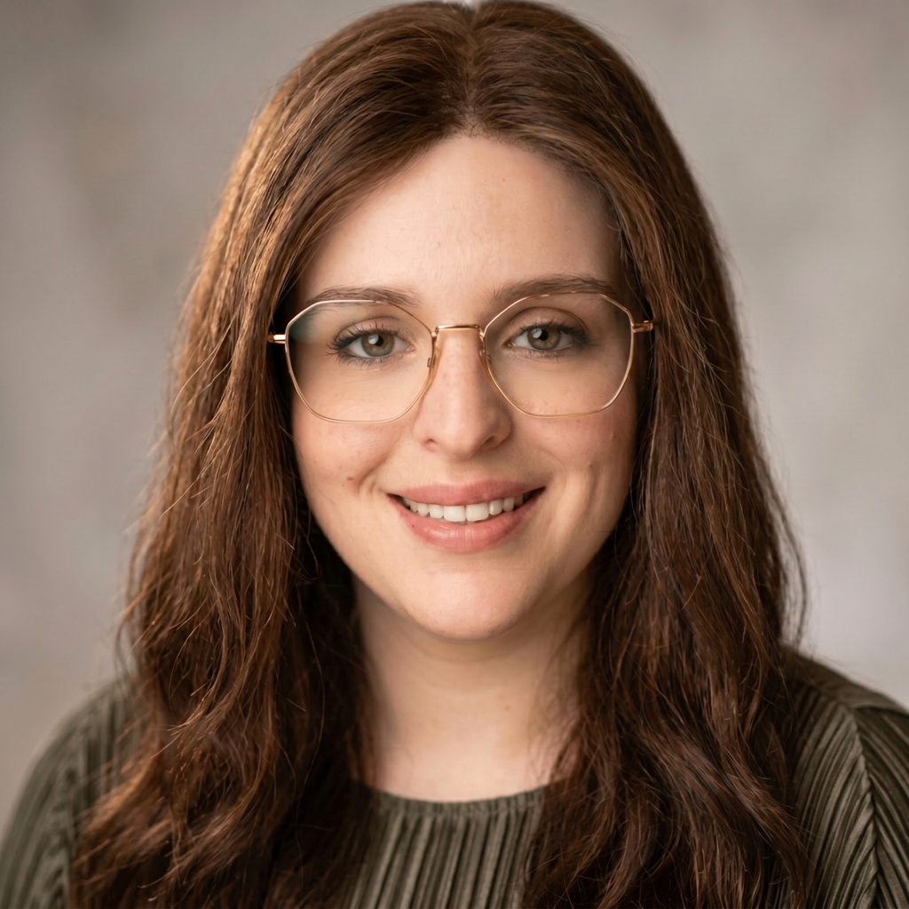 Portrait of Alte Raskin, conversion copywriter